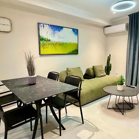 Апартаменты Boulevard Suites-lushnje Lushnje