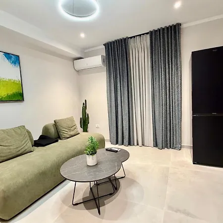 Boulevard Suites-lushnje